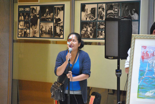 Poetry-at-the-altar-event–reciting-RED
